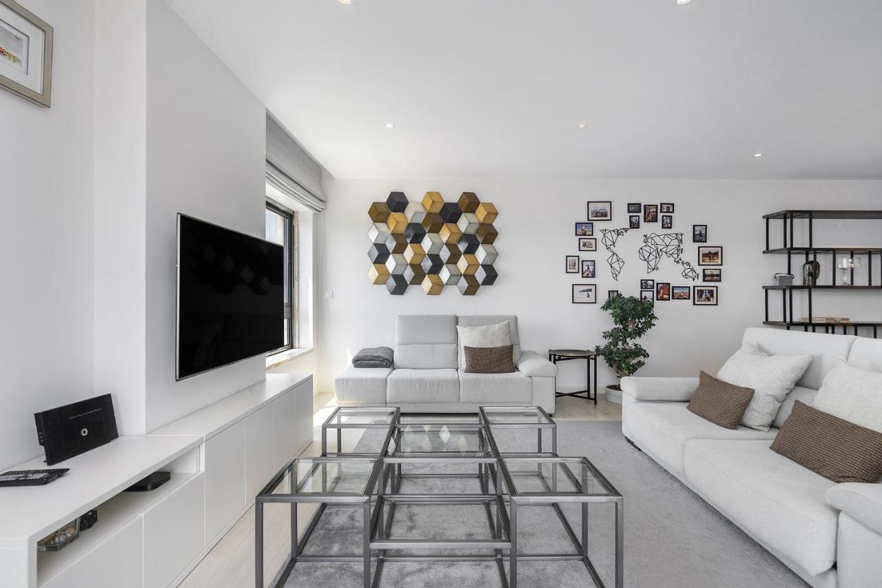 Whome Family Condo - Urban Retreat With Parking, Ac, Elevator In Great Location Лиссабон Экстерьер фото