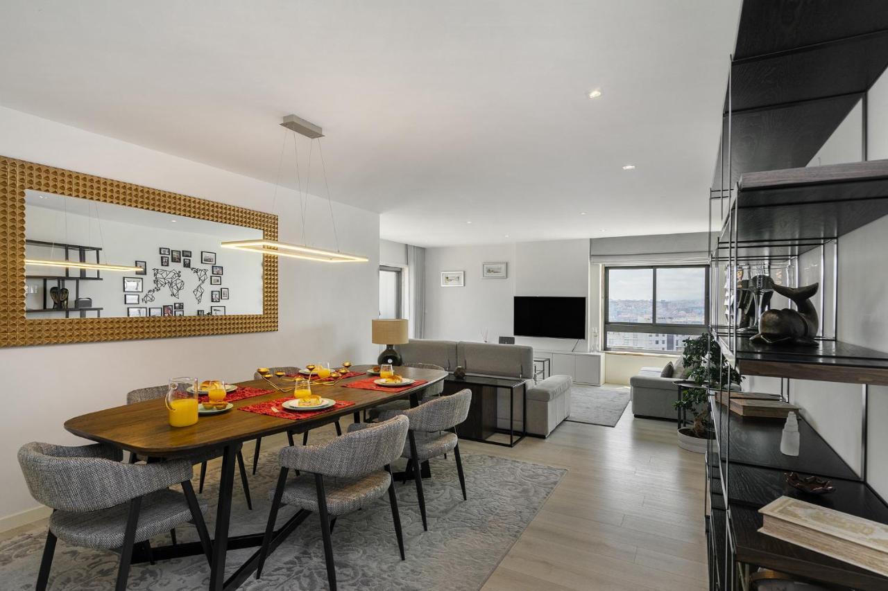 Whome Family Condo - Urban Retreat With Parking, Ac, Elevator In Great Location Лиссабон Экстерьер фото